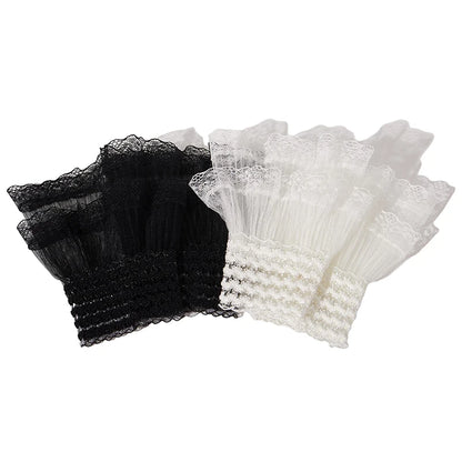 Nail Art Photo Glove – Decorative Lace Flare Cuffs