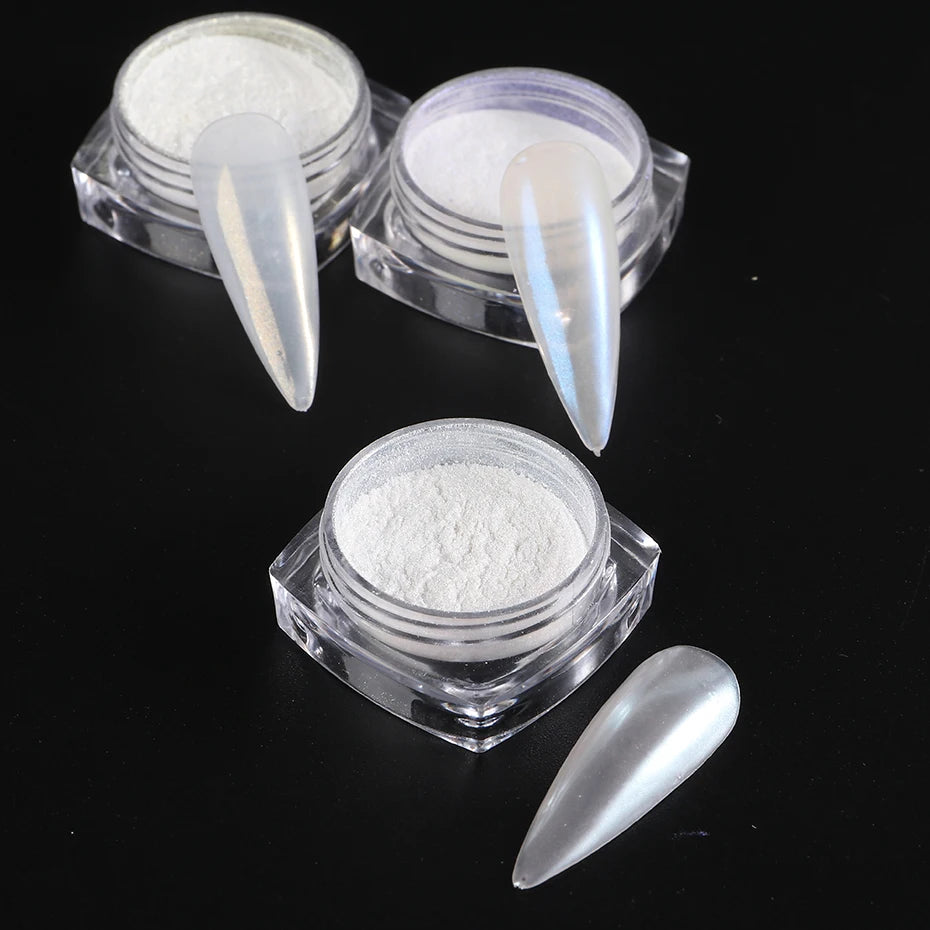 Moonlight Pearl White Nail Powder – Aurora Shell Mirror Chrome Pigment for Manicure